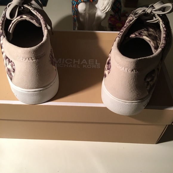 MICHAEL KORS - 100% Leather - Picture 5 of 8